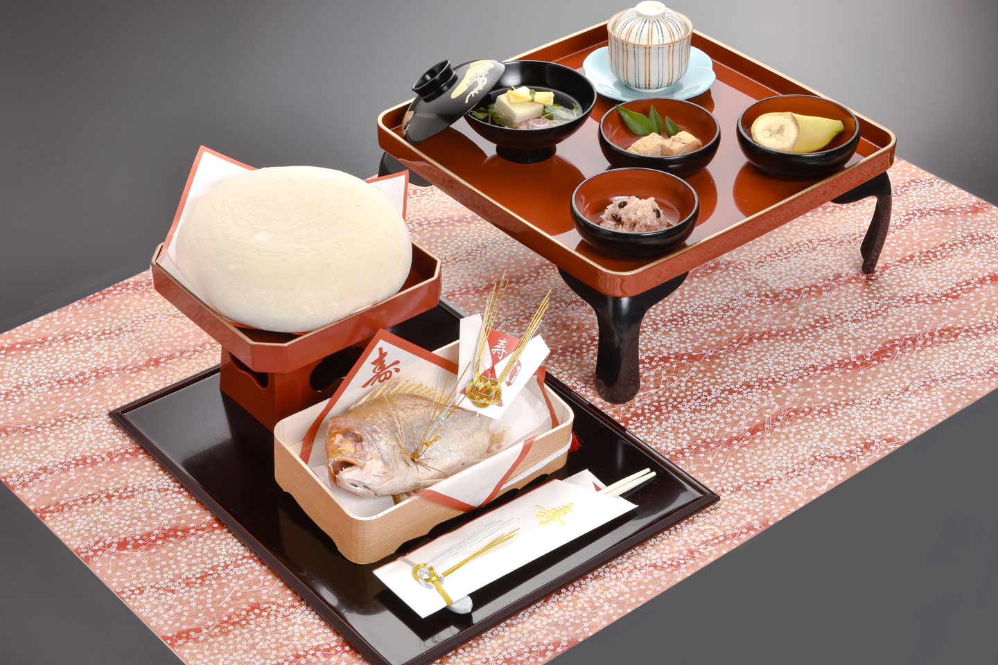 初誕生祝い膳 やま厨房 長野県長野市で弁当 会席 オードブルの宅配 仕出し 配達